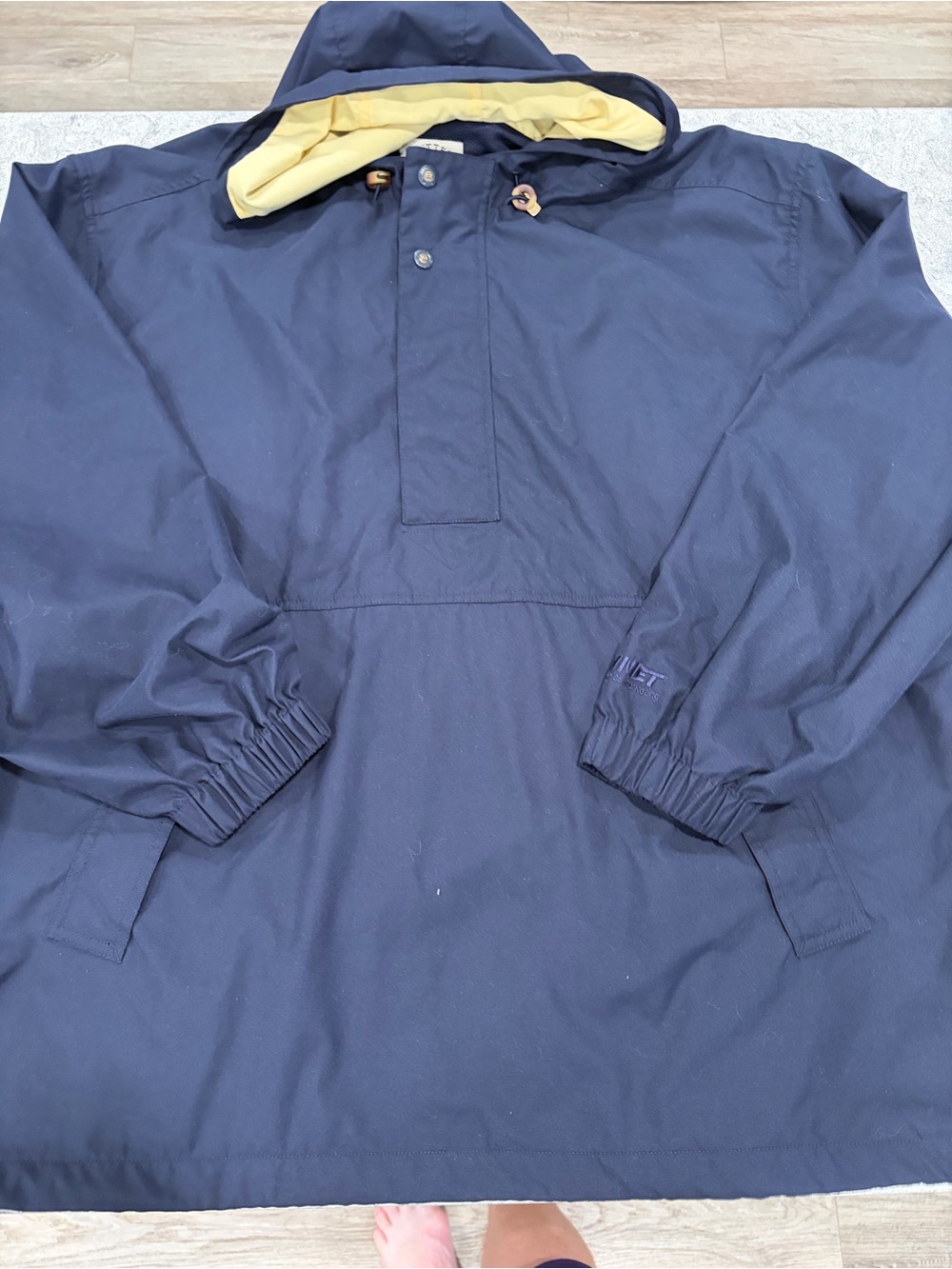 Cutter and Buck Men's Navy Pullover Anorak Jacket with Yellow Lining-XL